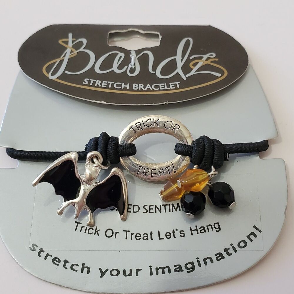 Halloween Stretch charm bracelet "Trick or Treat" Silvertone Bat Charm NEW